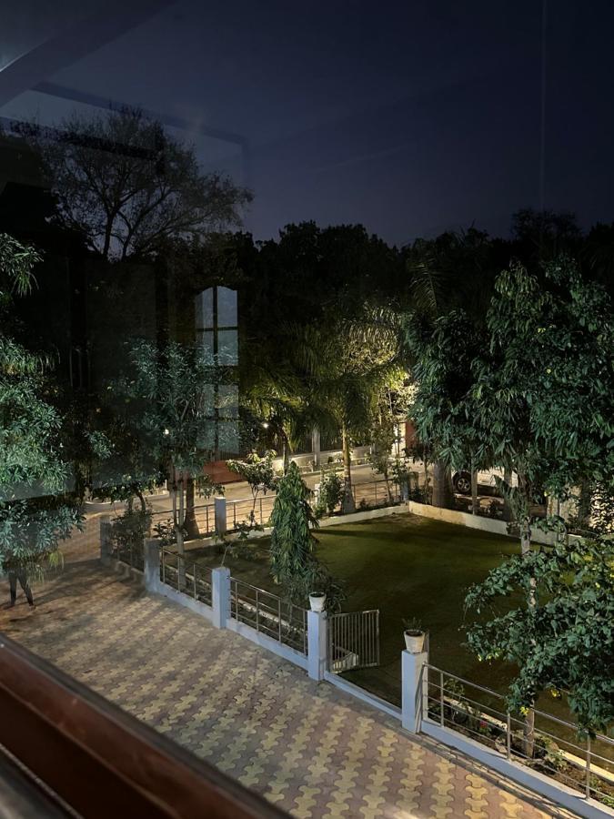 Kaashi Flora - Luxury 3Bhk Vila Varanasi Exterior foto